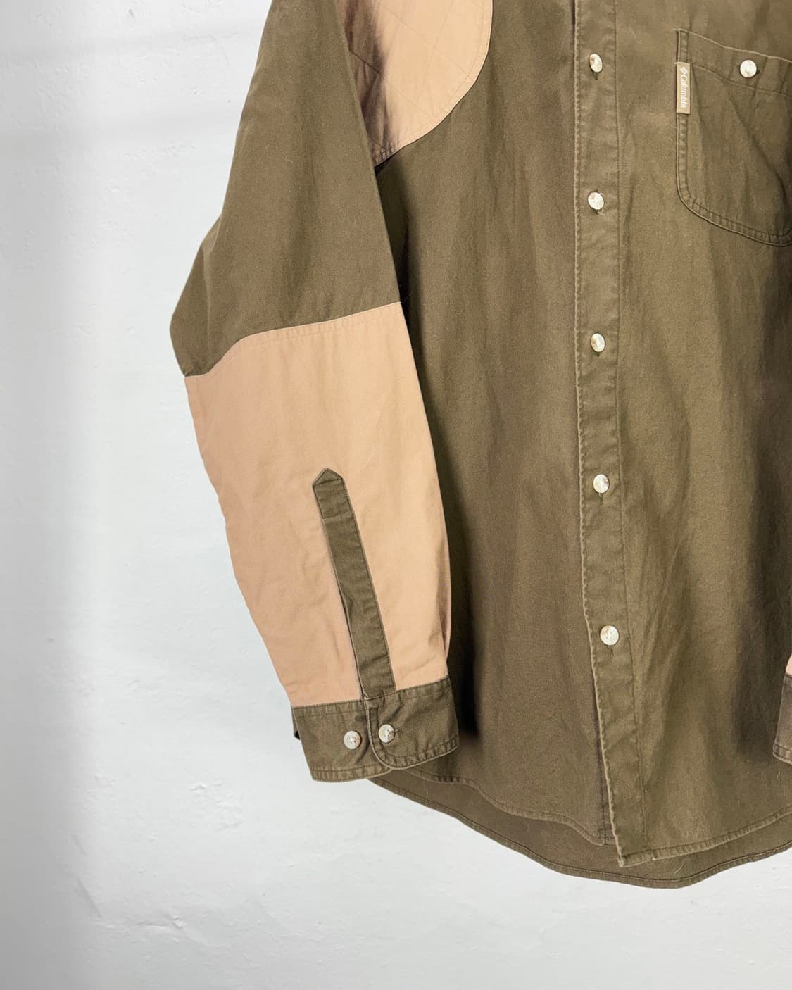 컬럼비아 카키 믹스 패치워크 헌팅 셔츠 상품이미지4