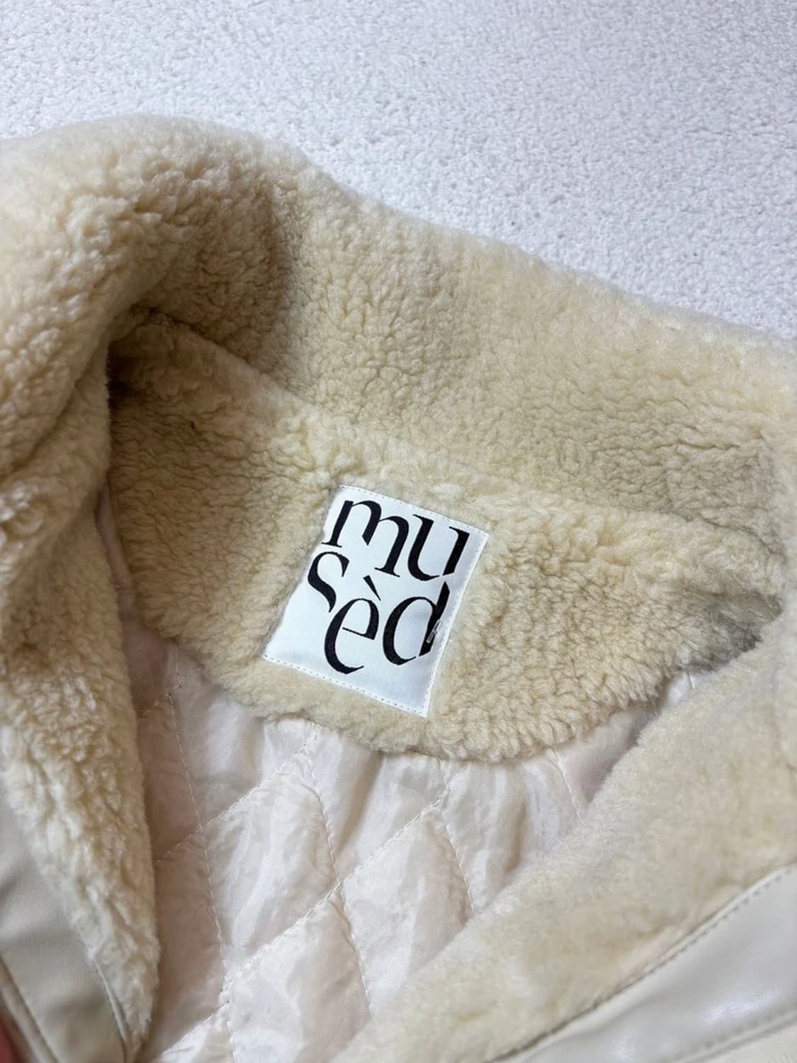 뮤제 MUSED 마르셀 페이크 시어링 무스탕 자켓 PN6837 상품이미지7