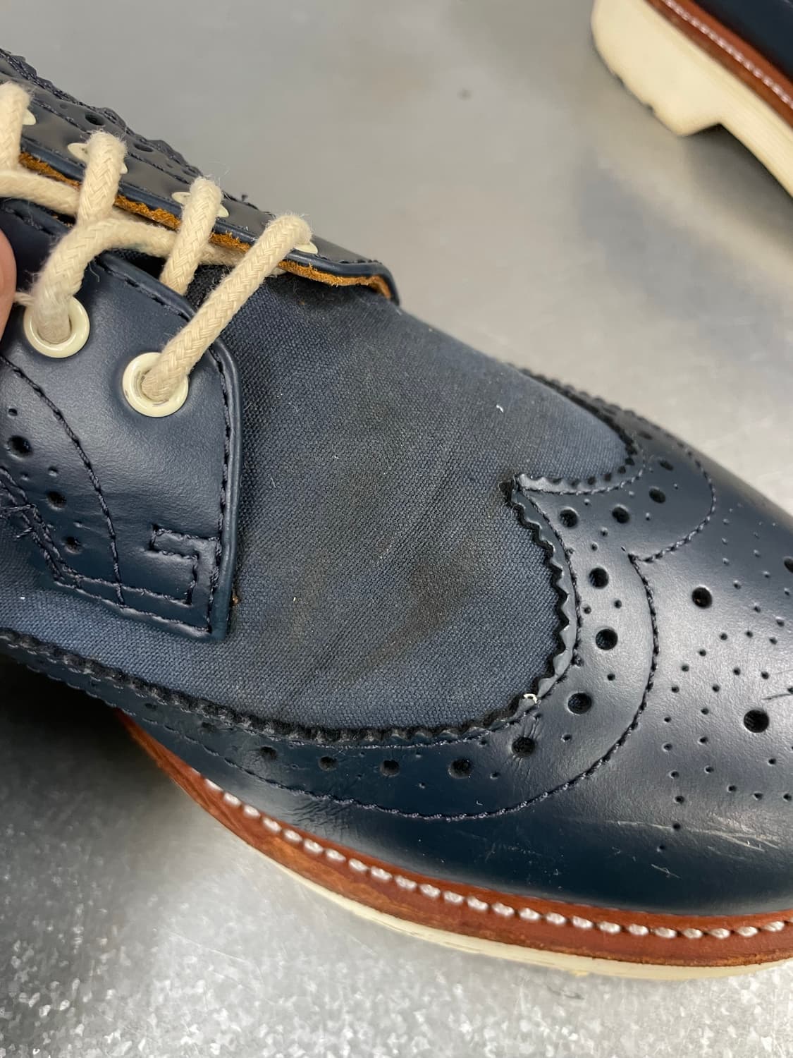 닥터마틴 알프레드 네이비 UK8 상품이미지8