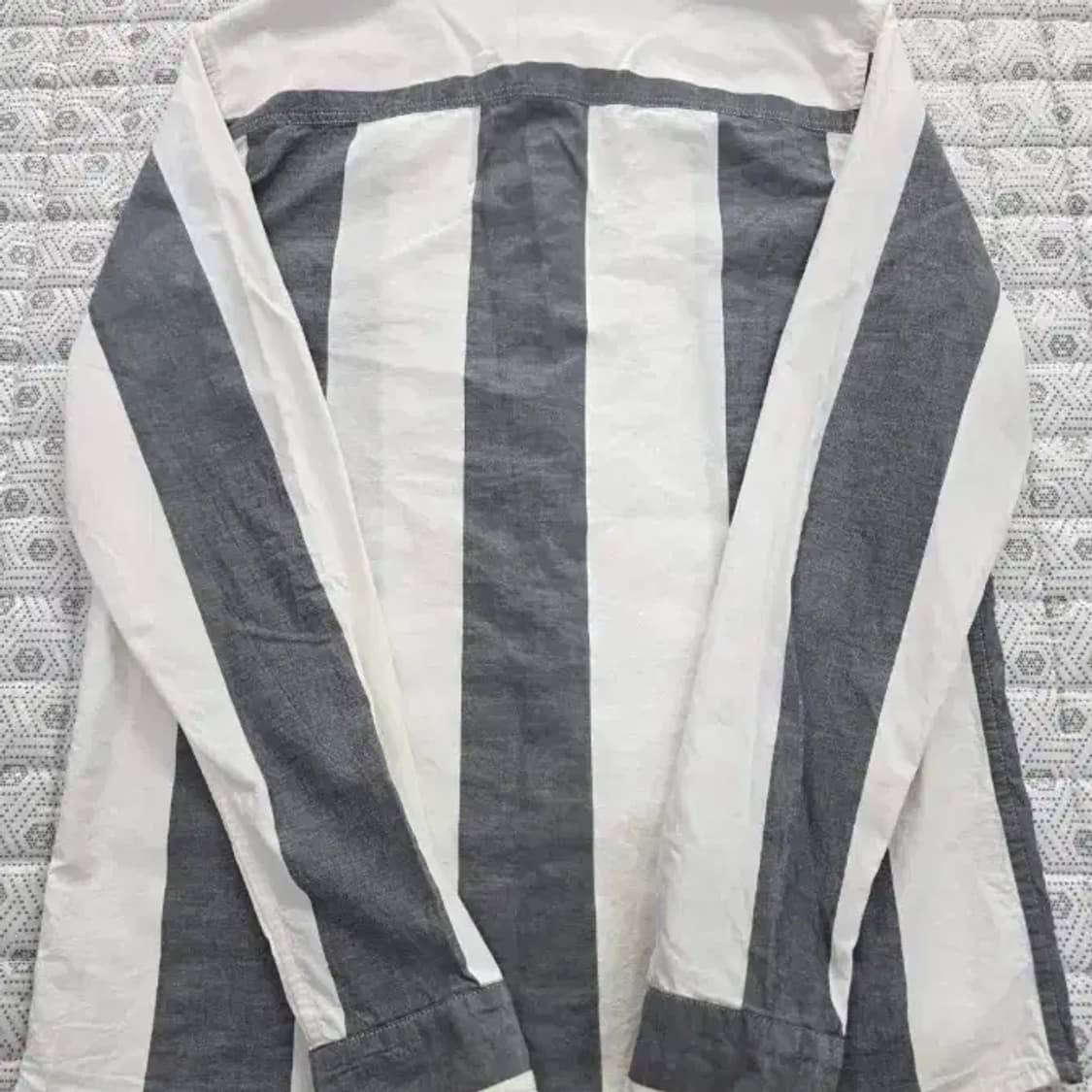 A.P.C. 아페쎄 스트라이프 셔츠 95 상품이미지3