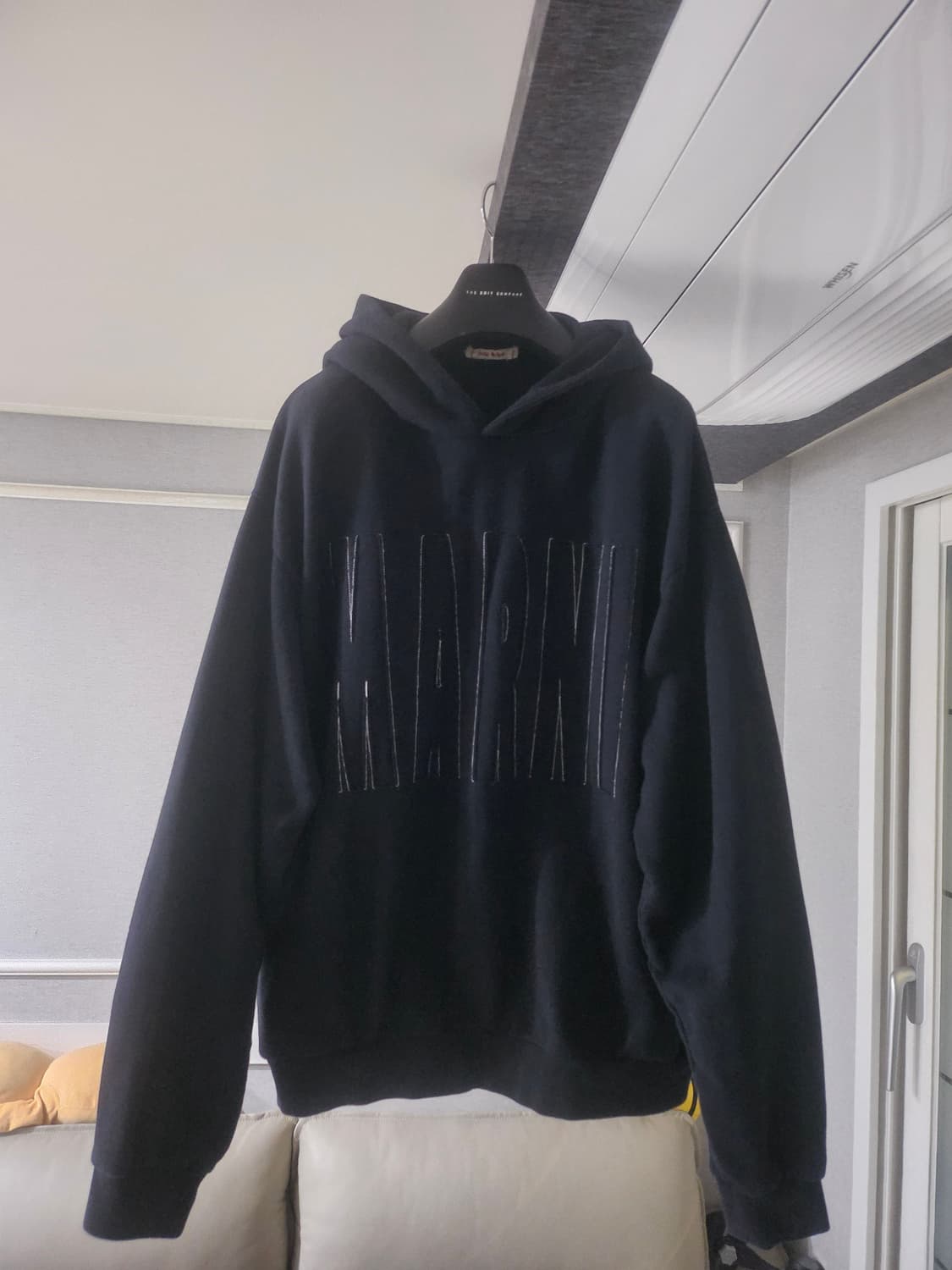[거의 새것] 마르니 로고 장식 블랙 코튼 후드 티셔츠 오버핏 46 상품이미지1
