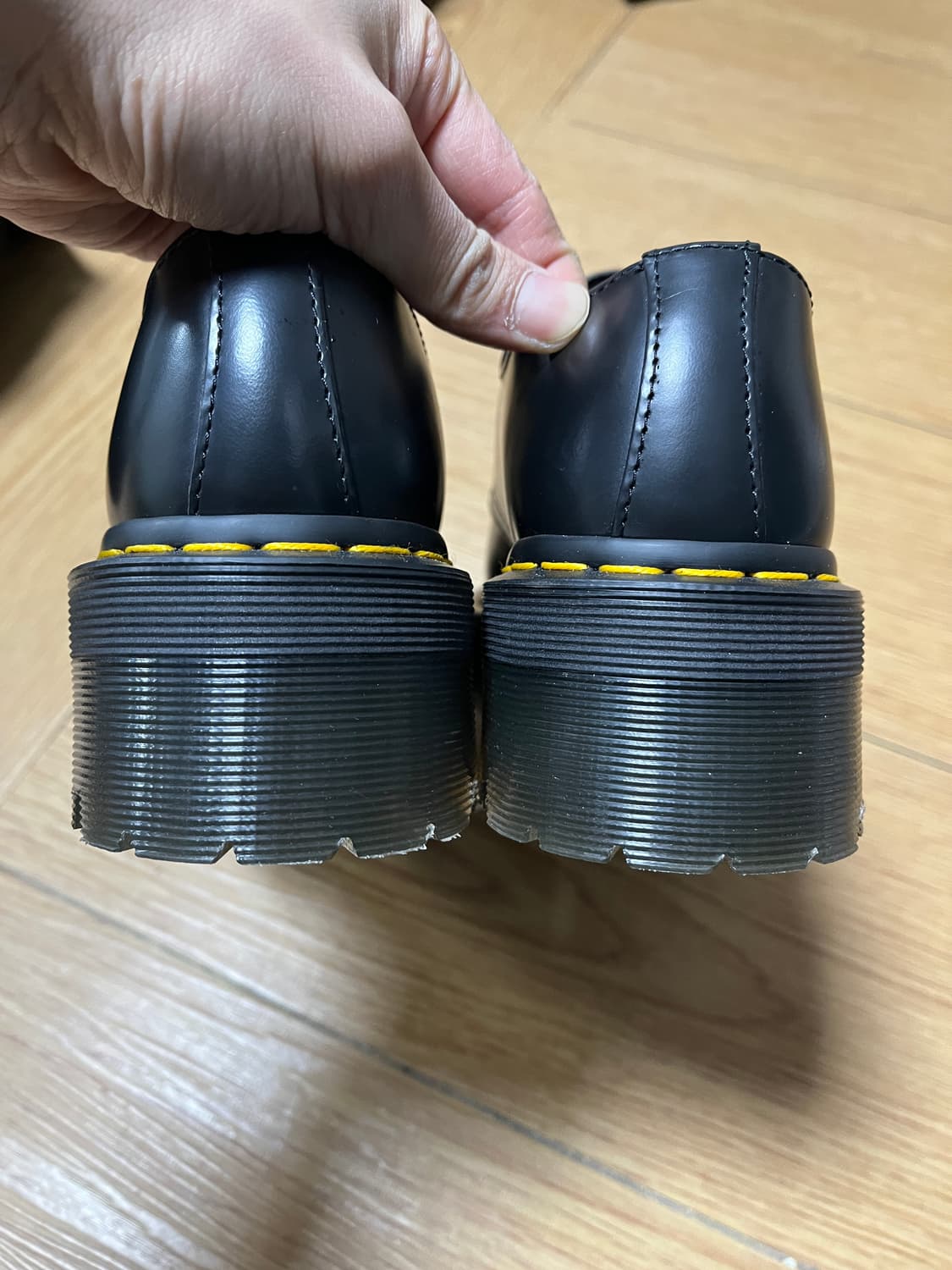 닥터마틴 1461 쿼드 블랙 상품이미지2