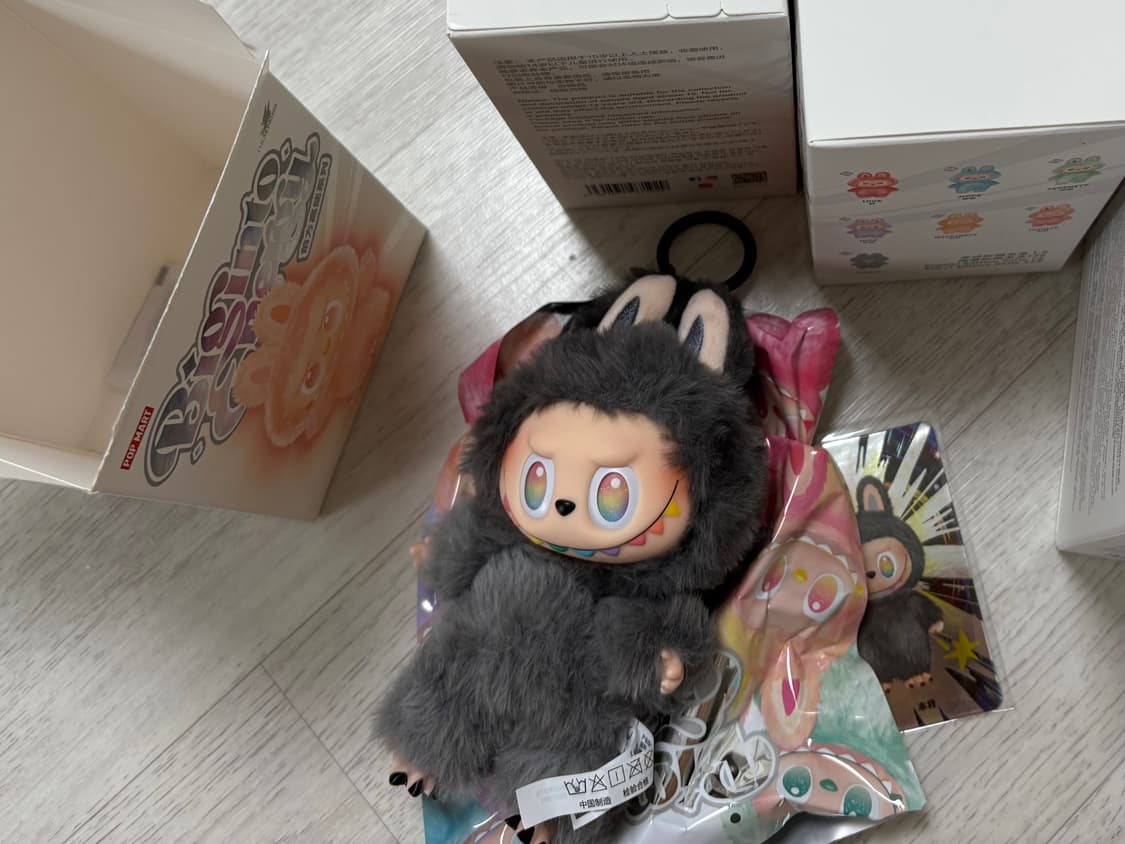 새상품) 라부부 시크릿 자아 상품이미지2