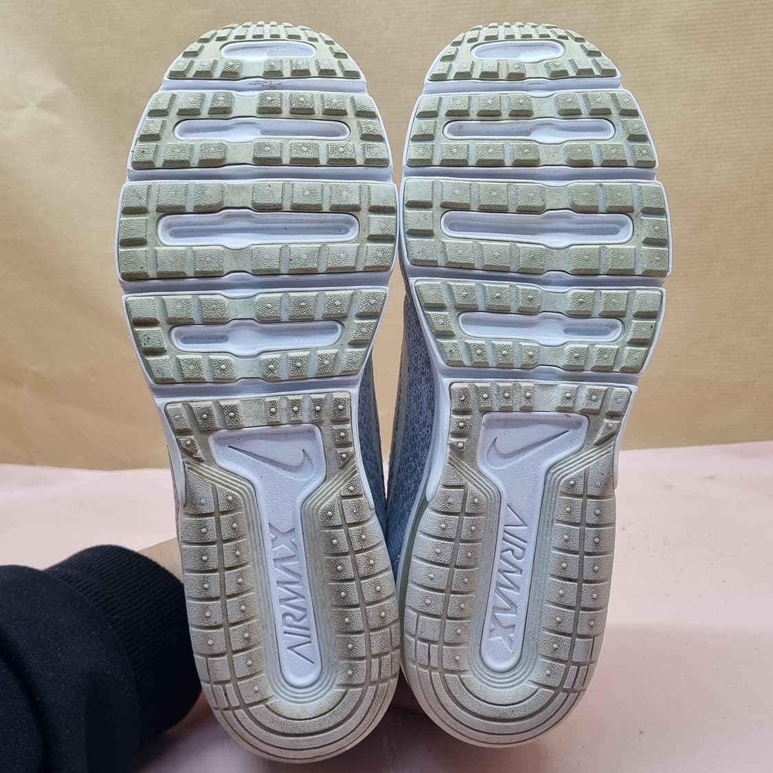 나이키 에어맥스 시퀀트2  여성운동화235 상품이미지3