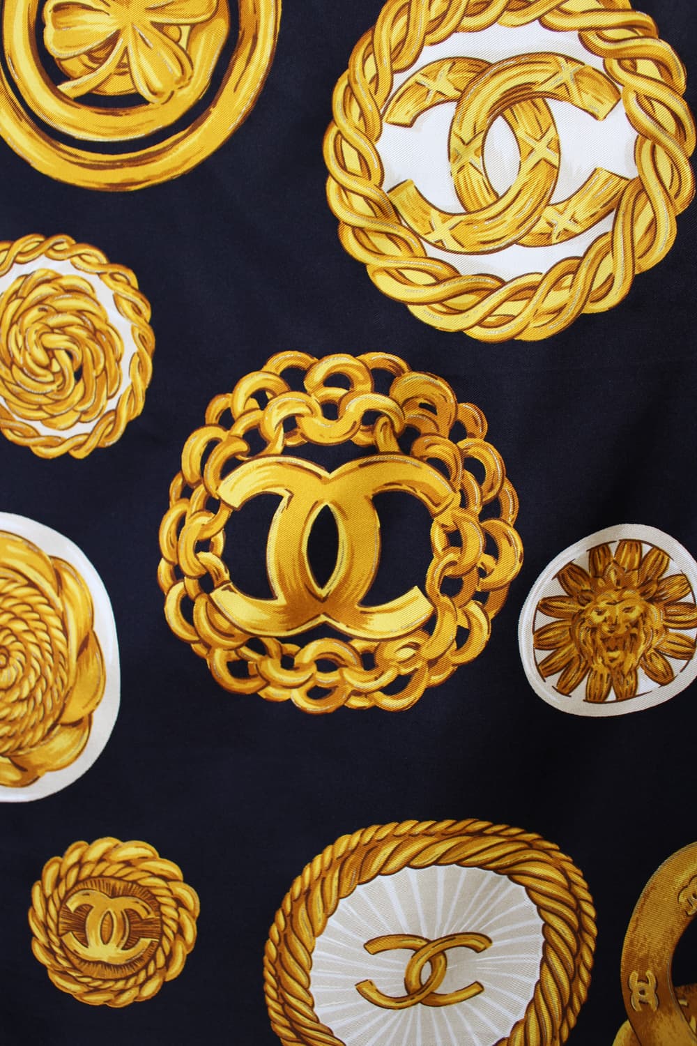 CHANEL Silk Scarf 상품이미지4
