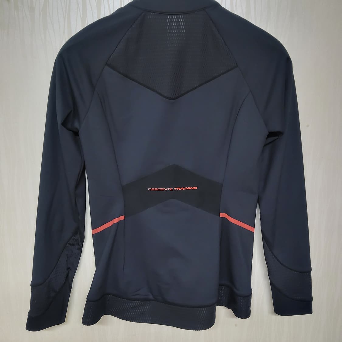 새상품 데쌍트 집업 자켓 트랙탑 트레이닝 자켓 여자 85 상품이미지3