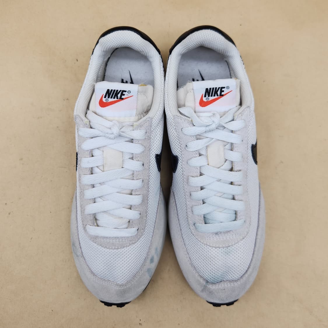 나이키 테일윈드79 여성운동화235 상품이미지2