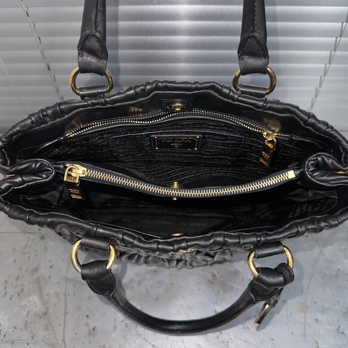 2013 레어 빈티지 프라다 나파 고프레 가방 상품이미지7