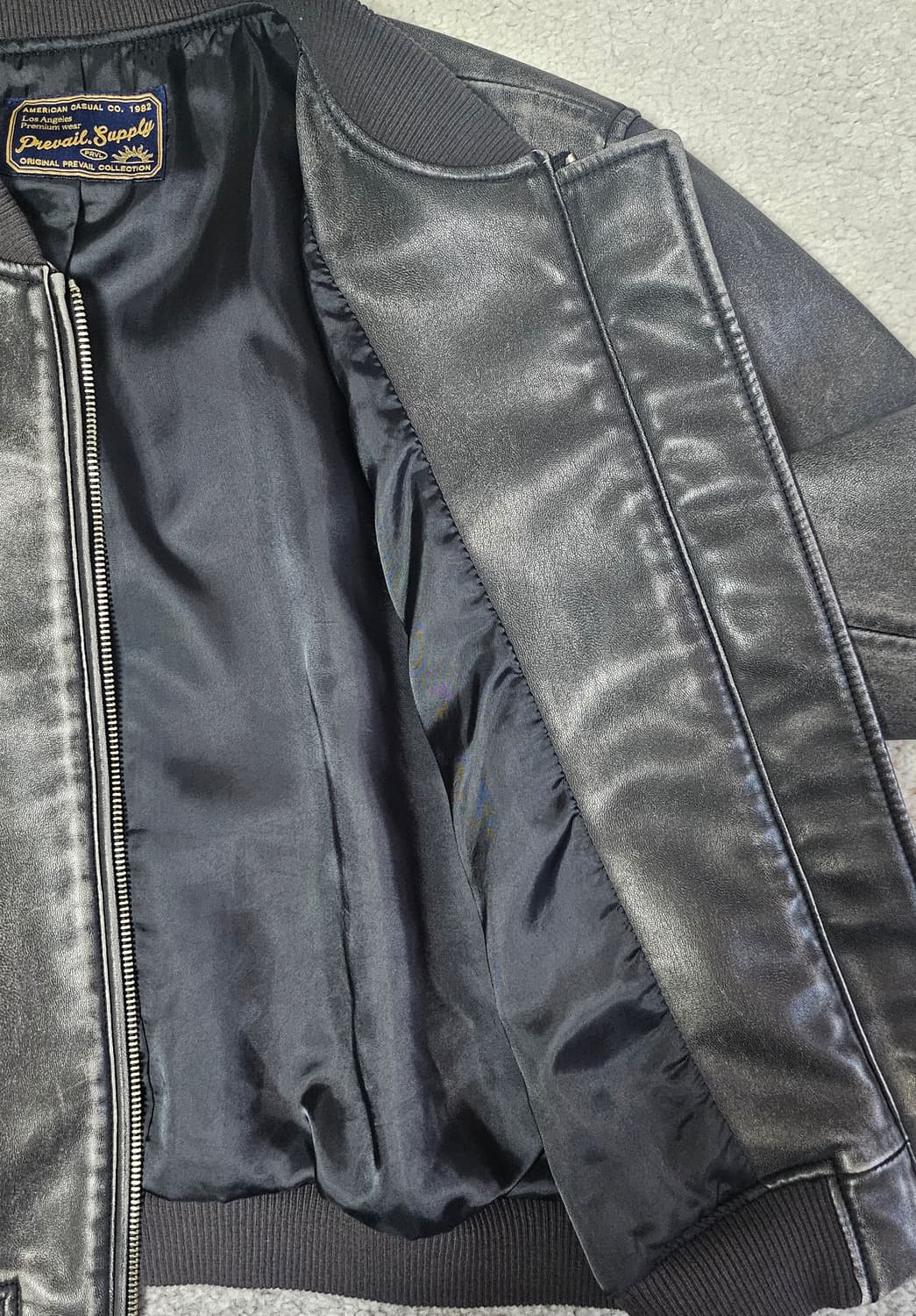 Prevail 프리베일 인조가죽 블루종 자켓 상품이미지2