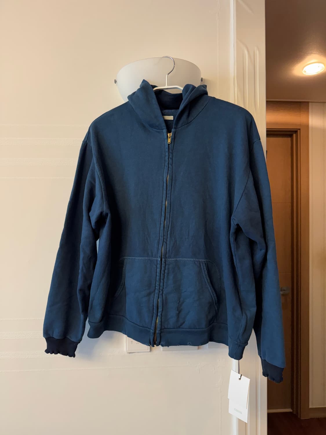 아프레쎄 26SS 빈티지 후드집업 블루 상품이미지1