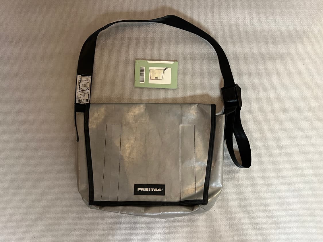 프라이탁 드라그넷(올실버) 상품이미지1