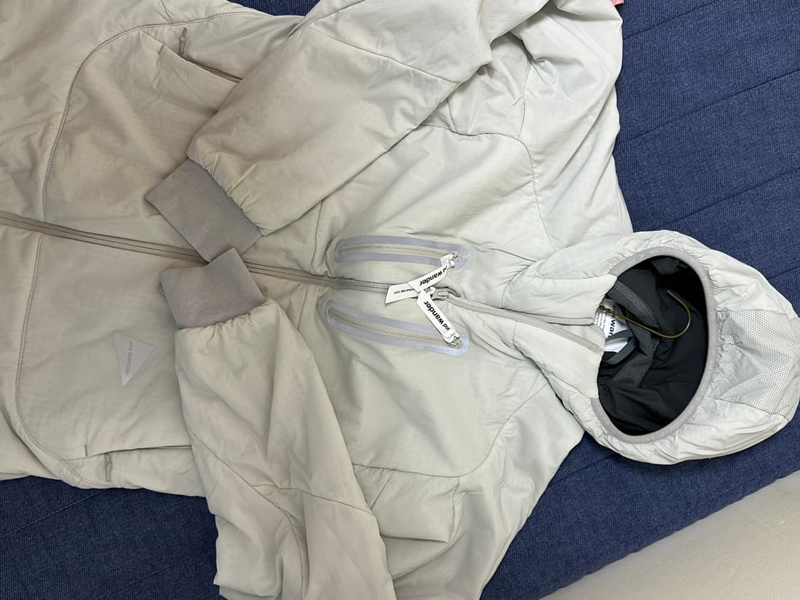 앤드원더 퍼텍스 알파 에어 후디 라이트 그레이 상품이미지2