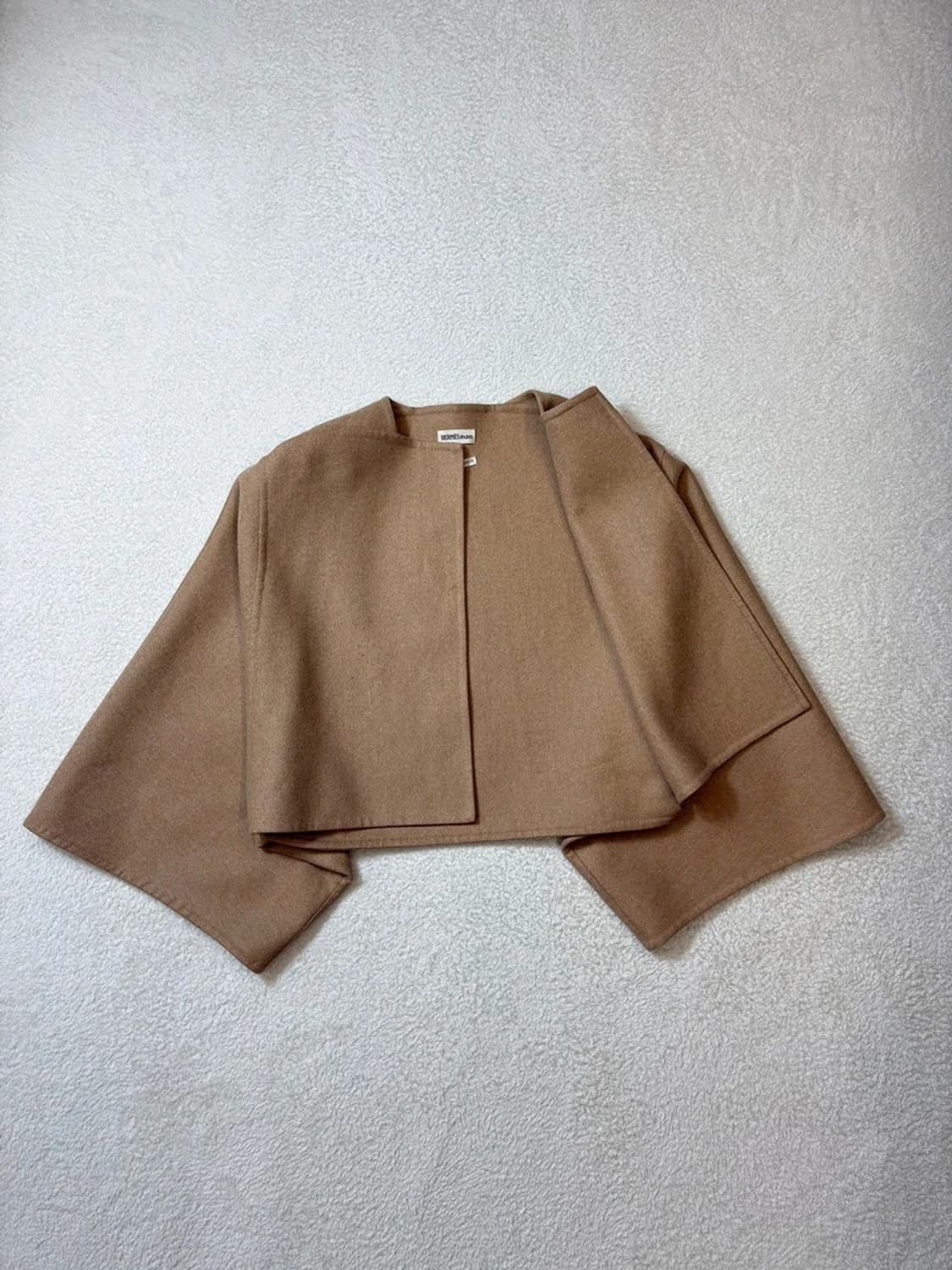 로로피아나 캐시미어 케이프 크롭 자켓 pn6164 상품이미지3