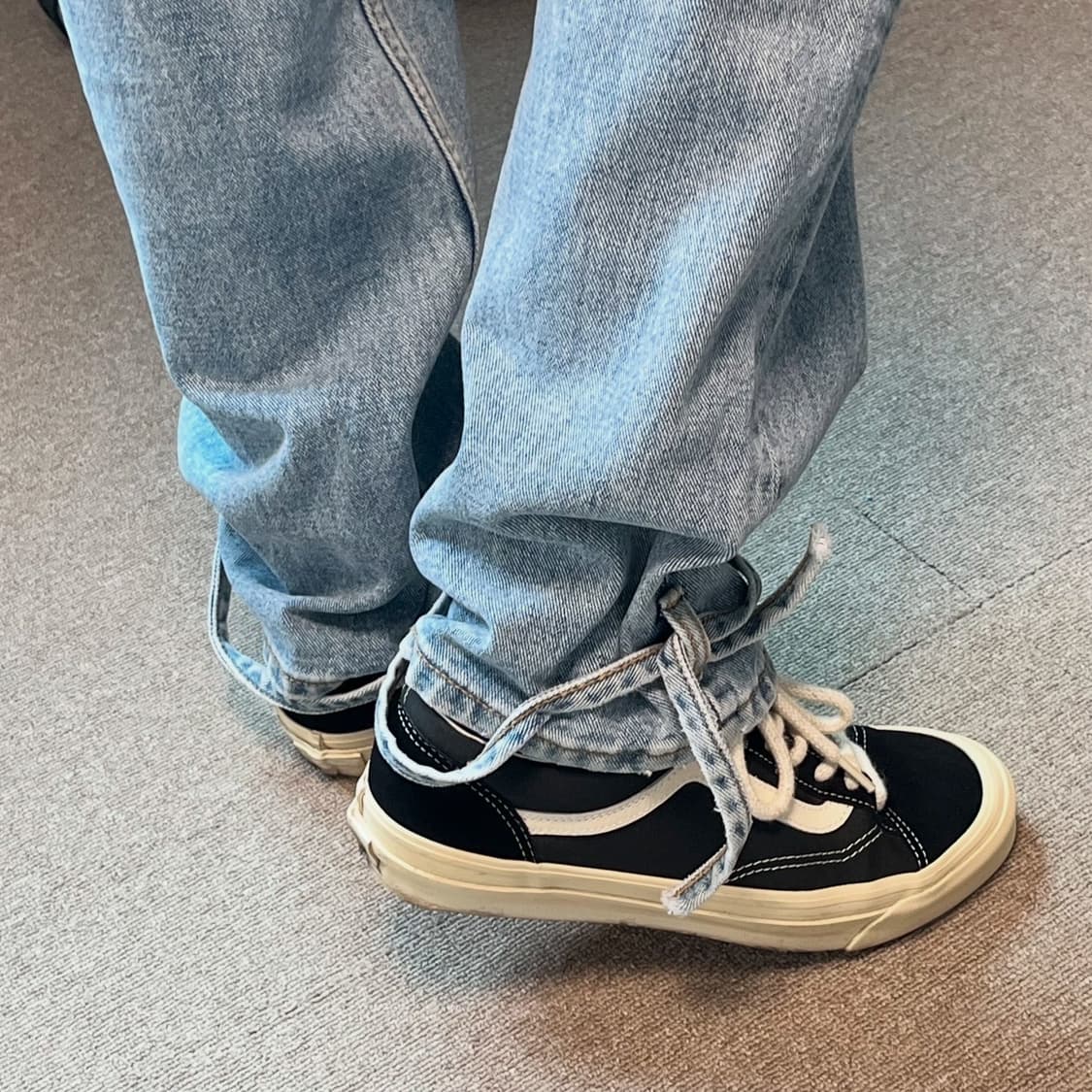 밑단 끈 워싱 데님 일자 청바지 상품이미지7