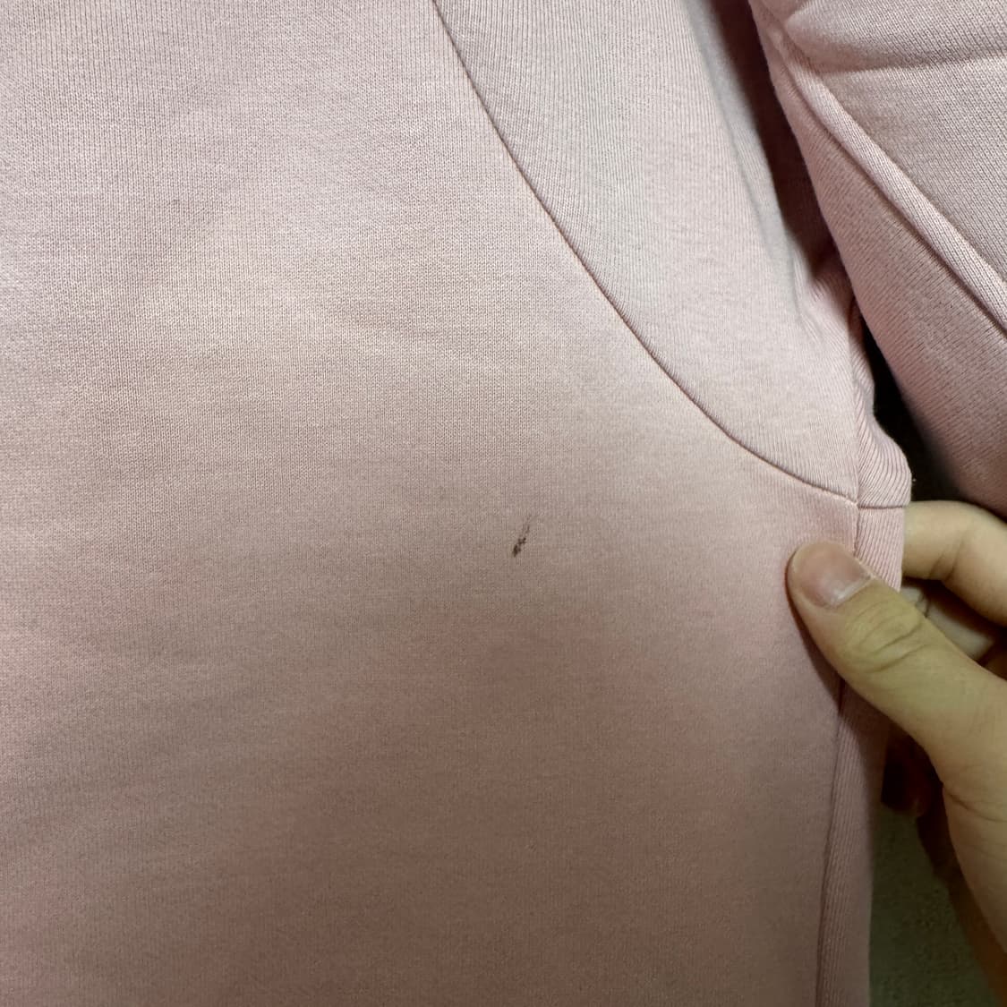 아디다스 핑크 맨투맨 3XL 팝니다! 상품이미지3