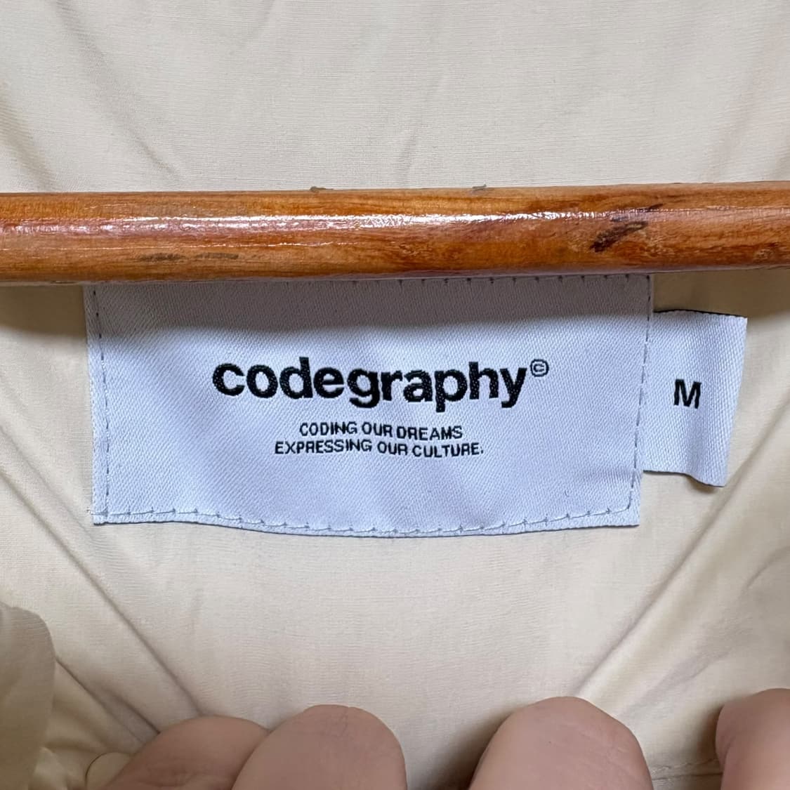 3741 코드그라피 베이지 떡볶이 더플 롱패딩 상품이미지5