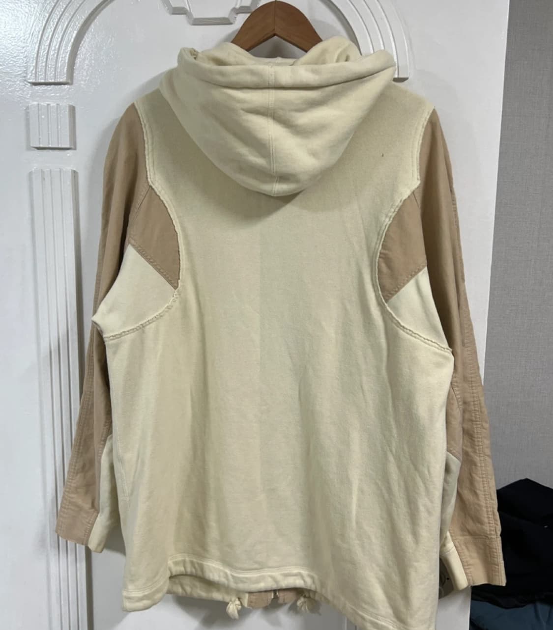 [이세이미야케/아카이브] 절개 디테일 후디드 자켓 상품이미지2