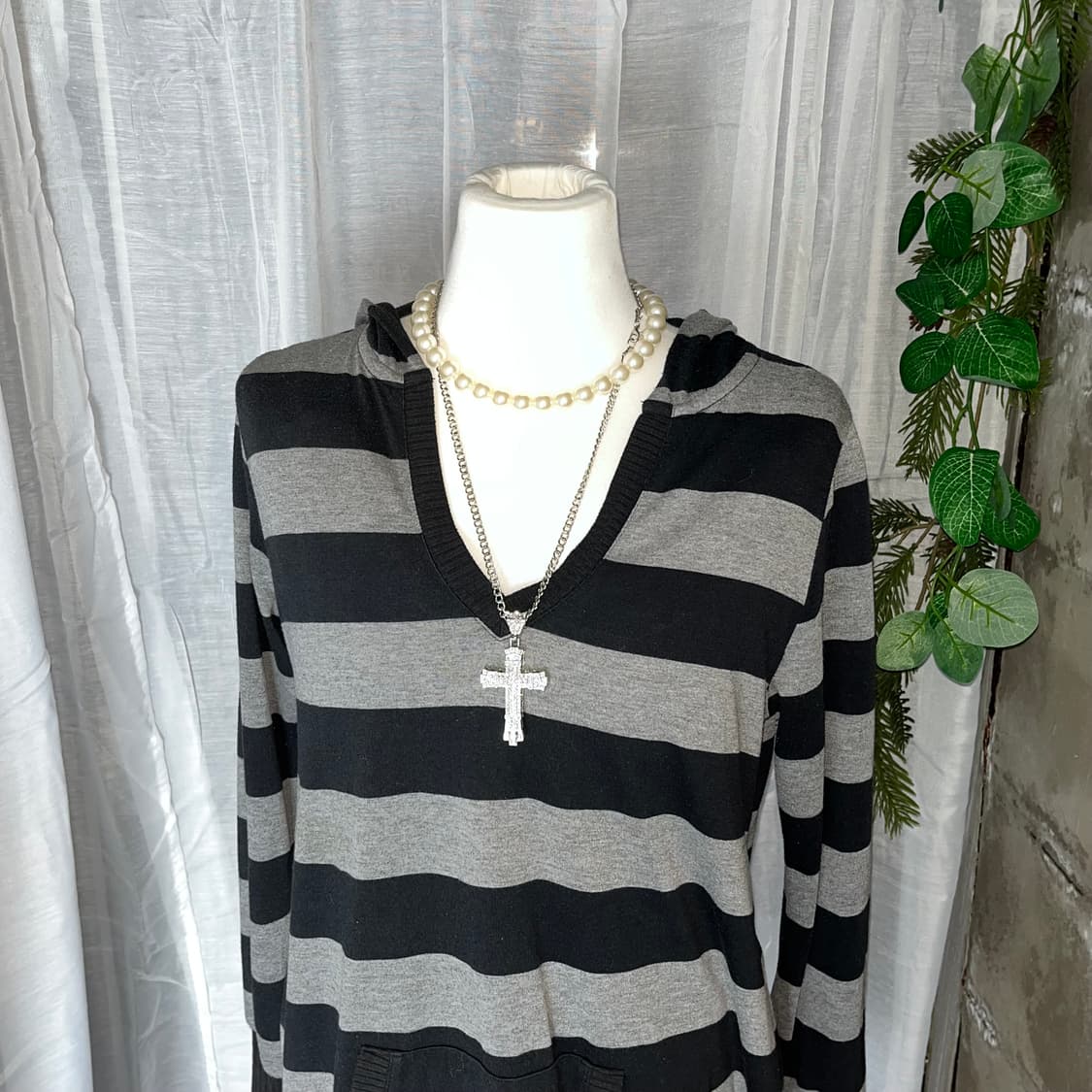 고스펑크 단가라 후드 롱슬리브 상품이미지2