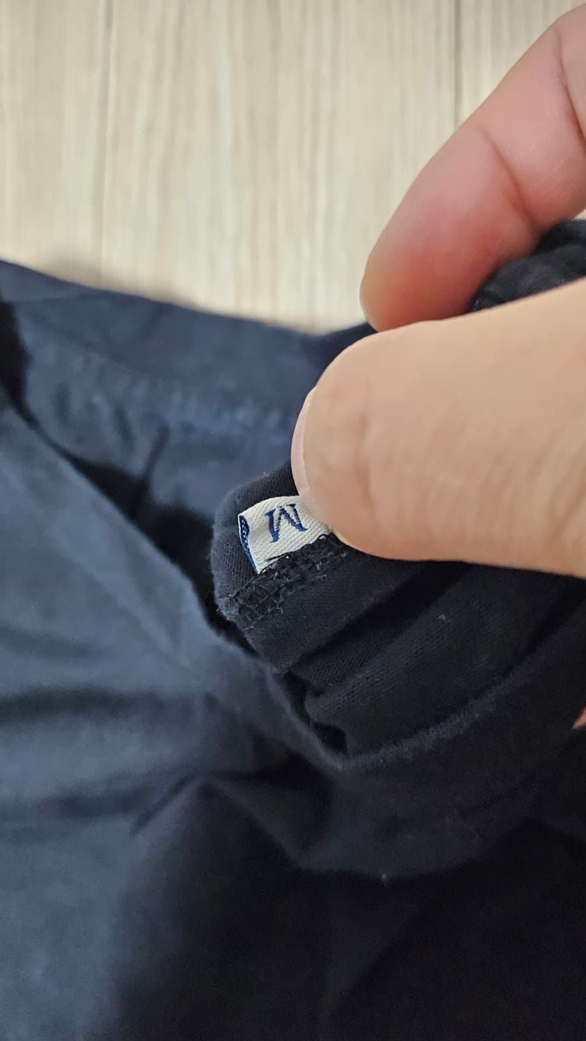 [B] 몽클레어 남성 티셔츠 블랙 M 상품이미지4