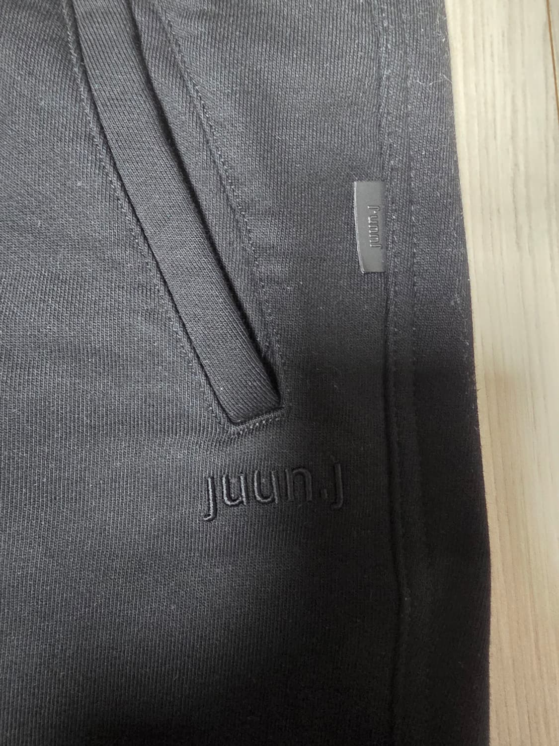 준지 시그니처 핏 스웨트 팬츠 (46) 상품이미지2