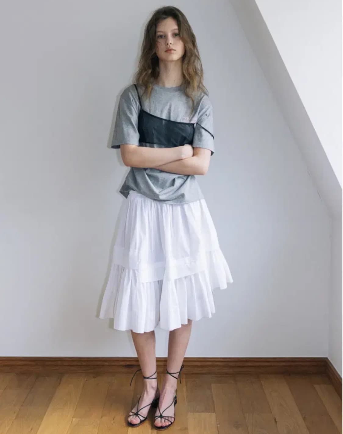 스튜디오테이블 UNBALANCE LAYER SKIRT WHITE 상품이미지2