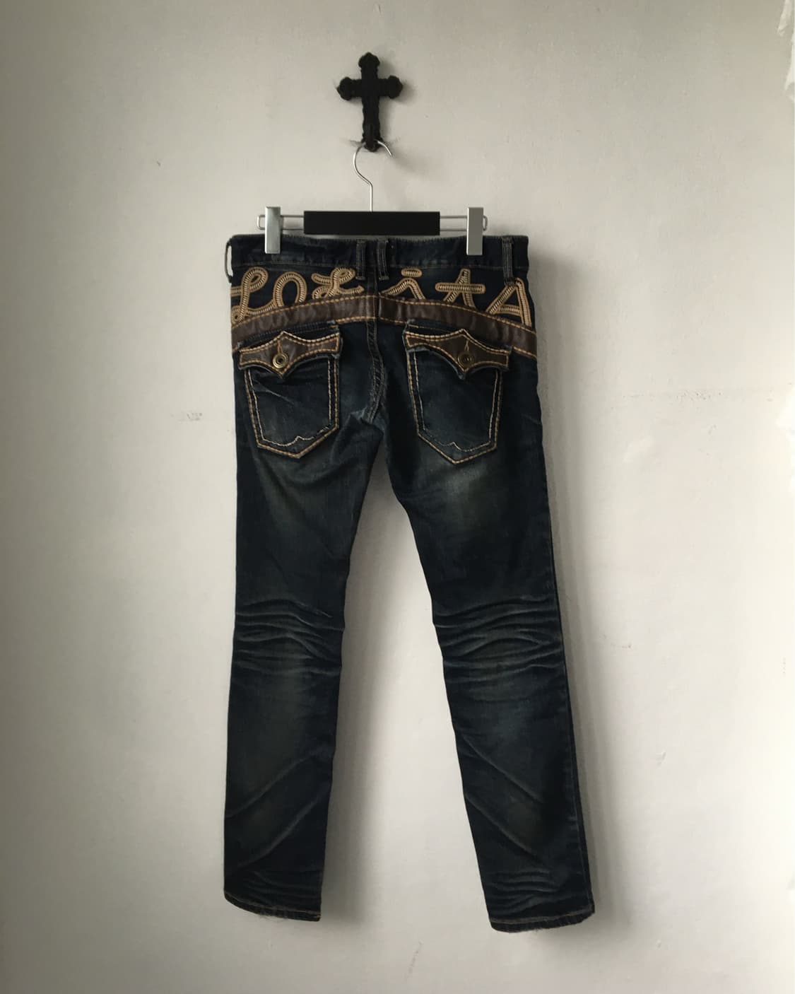 back patch point washing denim pants 상품이미지2