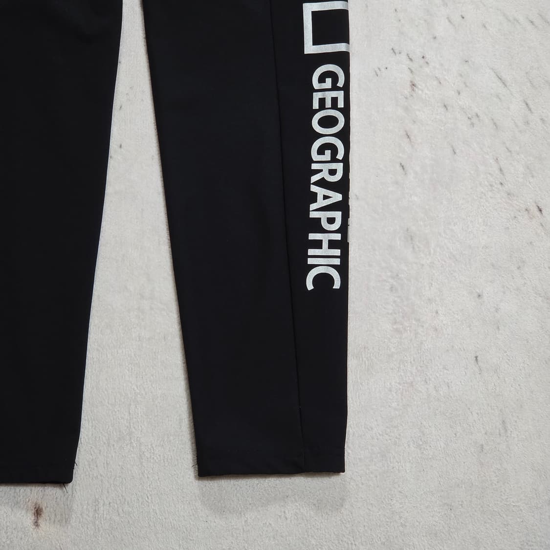 내셔널지오그래픽 블랙 트랙팬츠 상품이미지6