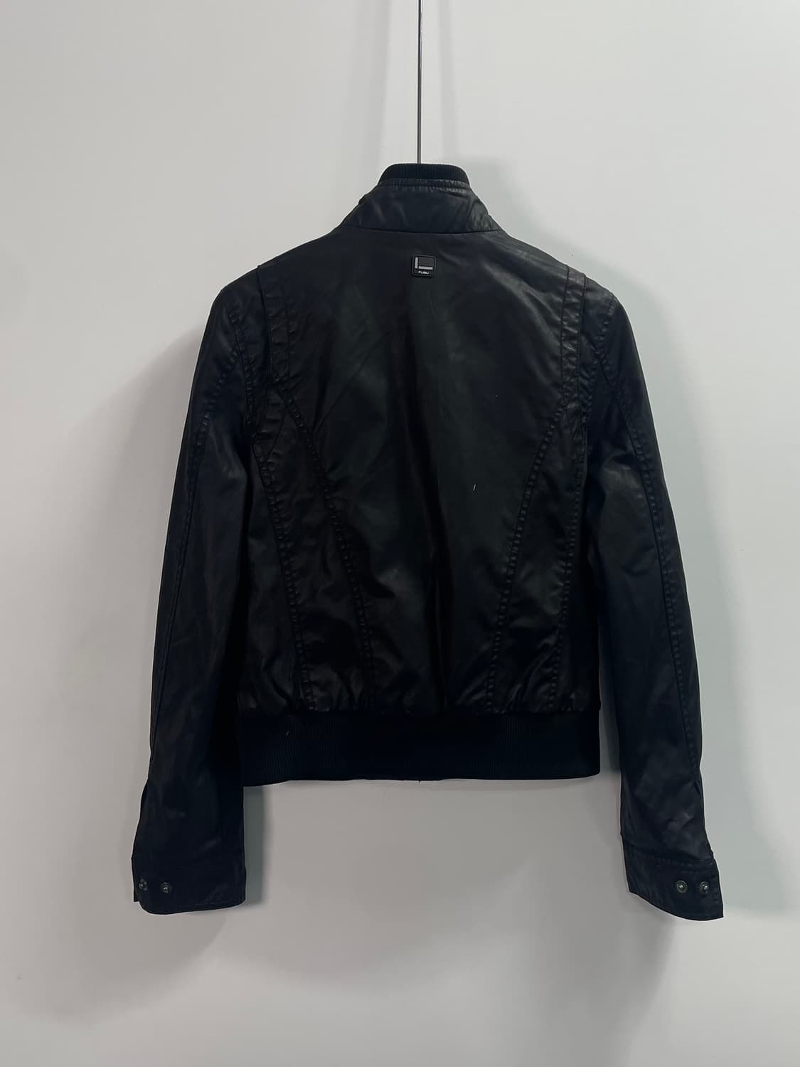 후부 우먼스 크롭 레이싱 코팅 자켓 (on.106)   상품이미지3