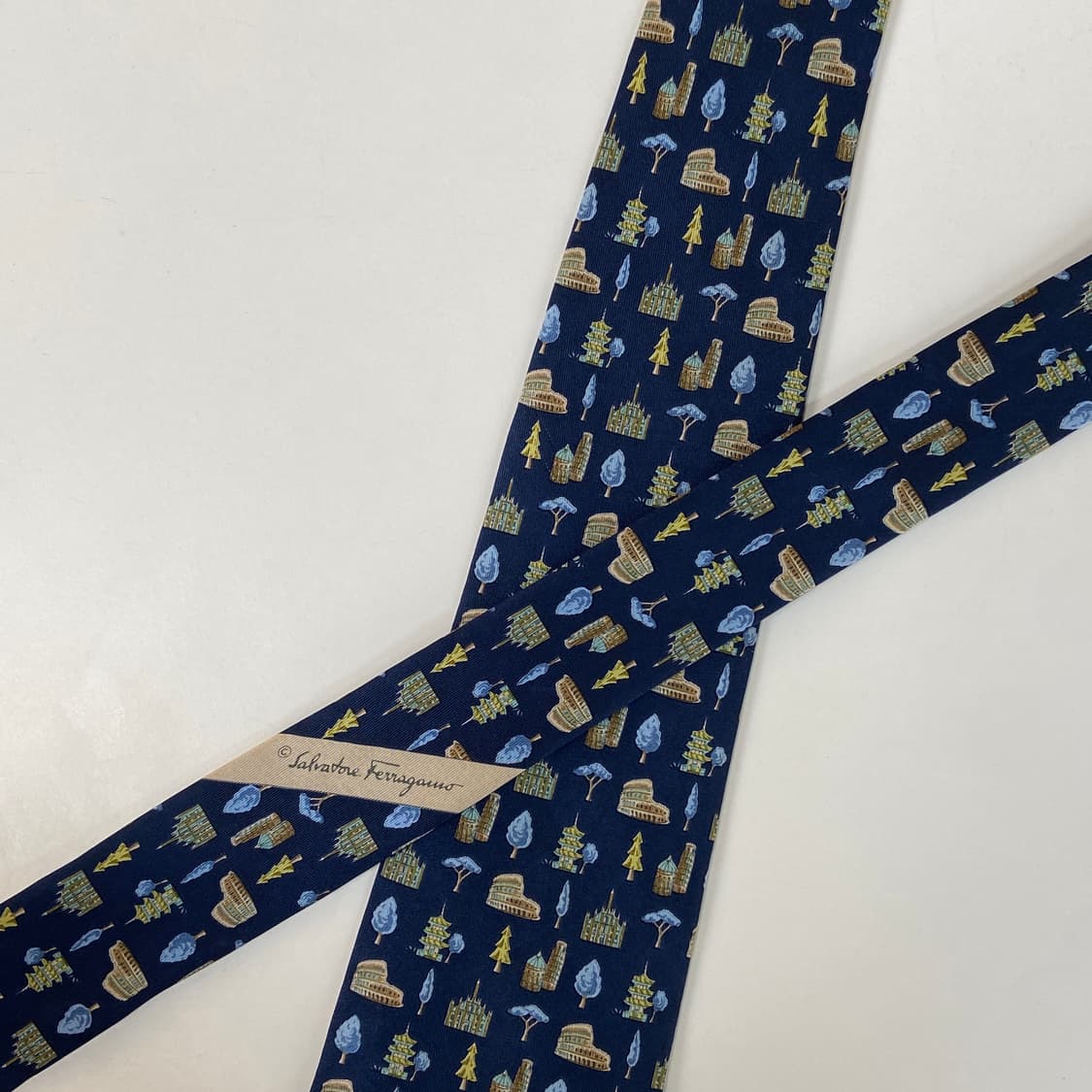 페레가모(Ferragamo) 명품 정품 넥타이 상품이미지4