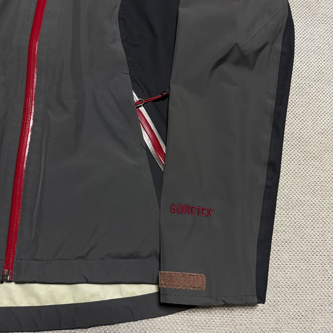 몽벨 고어텍스 제로포인트 바람막이 자켓 상품이미지2