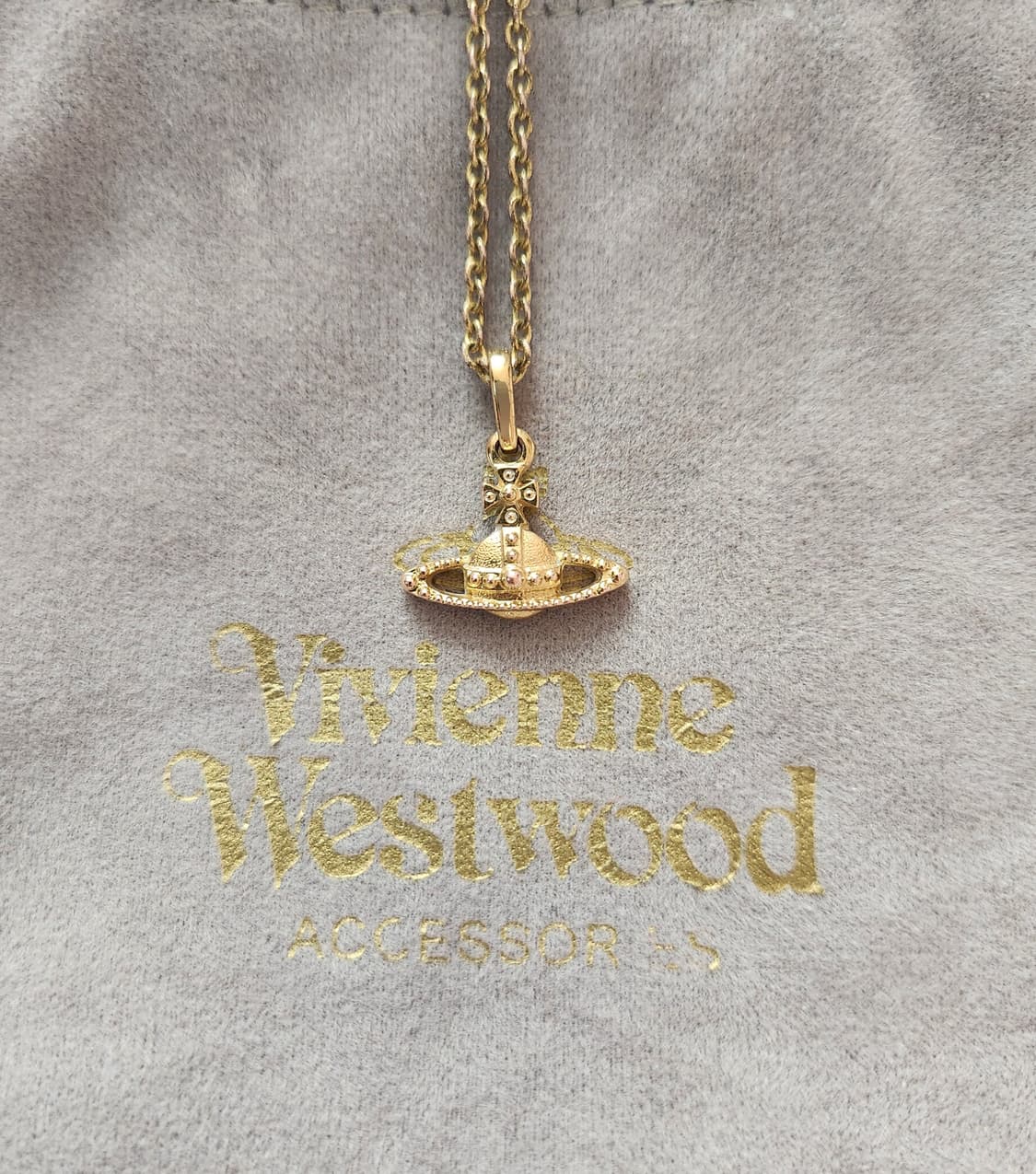 비비안웨스트우드 타이니 메탈 orb 목걸이 상품이미지2