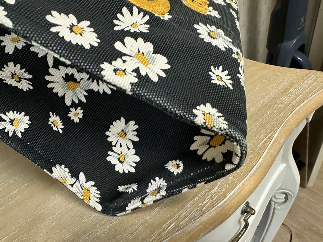 코치 데이지 카고토트백 블랙 미듐 상품이미지8