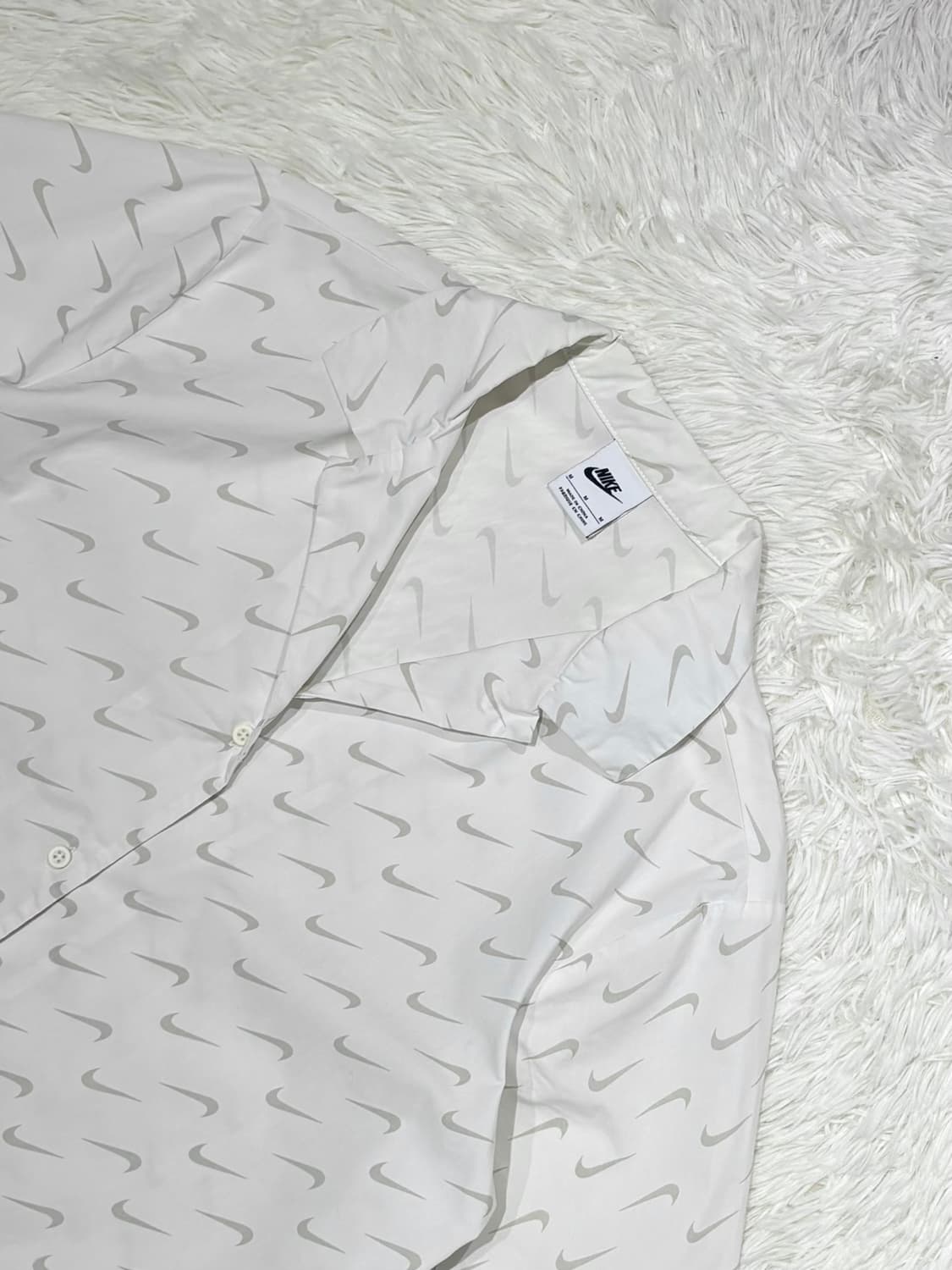 나이키 스우시 반팔 셔츠 상품이미지4