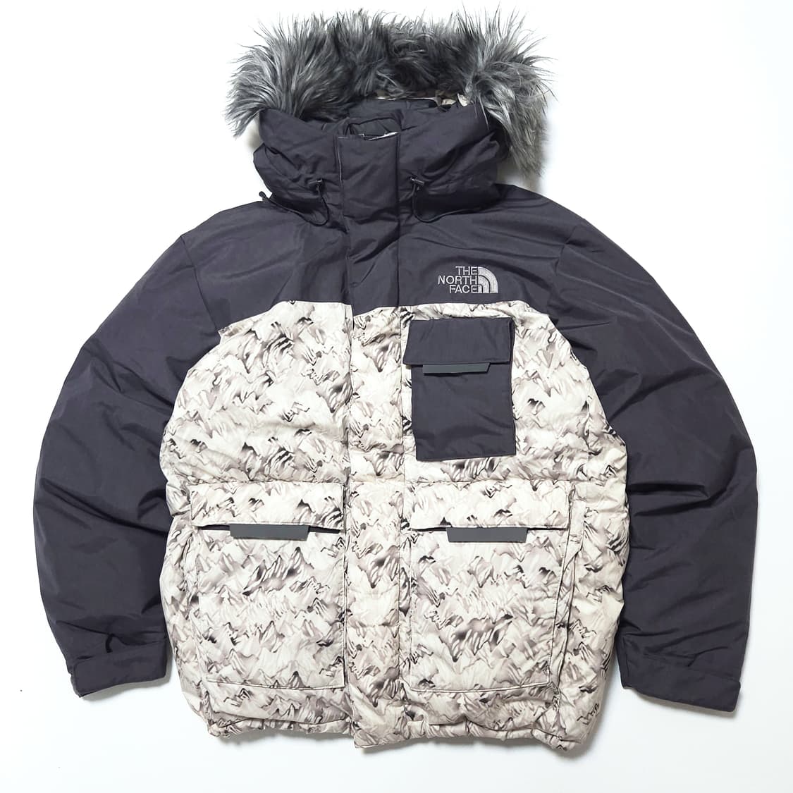 노스페이스 700 노벨티 폴라 구스다운 패딩 자켓 그레이 상품이미지2