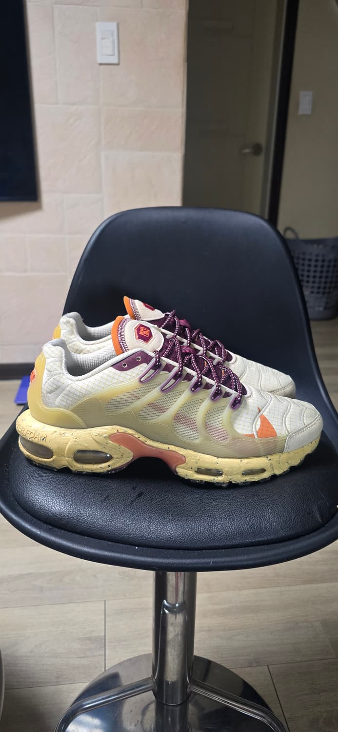 나이키 270 상품이미지1