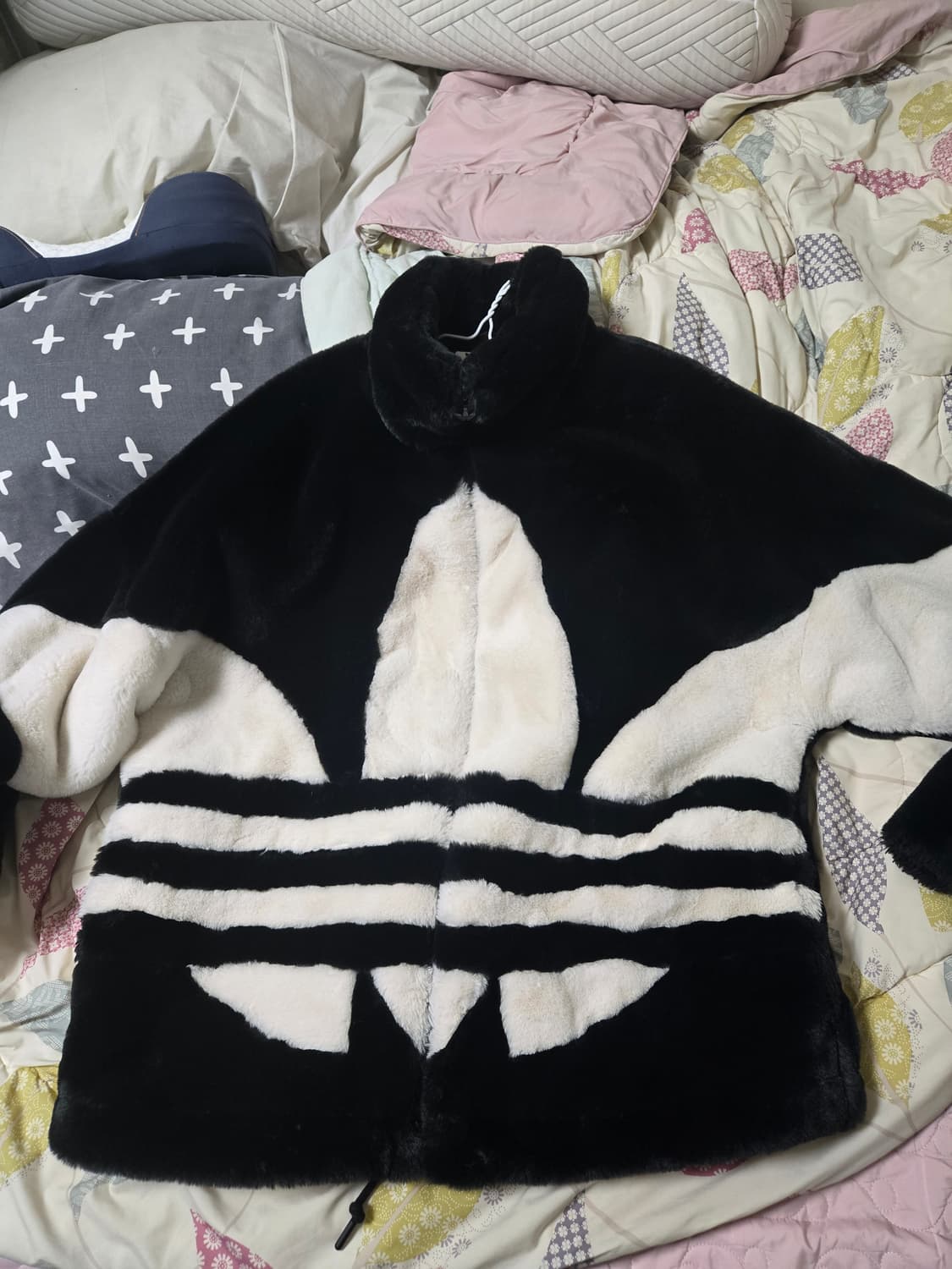 hc0323 아디다스 퍼자켓 L사이즈 상품이미지1