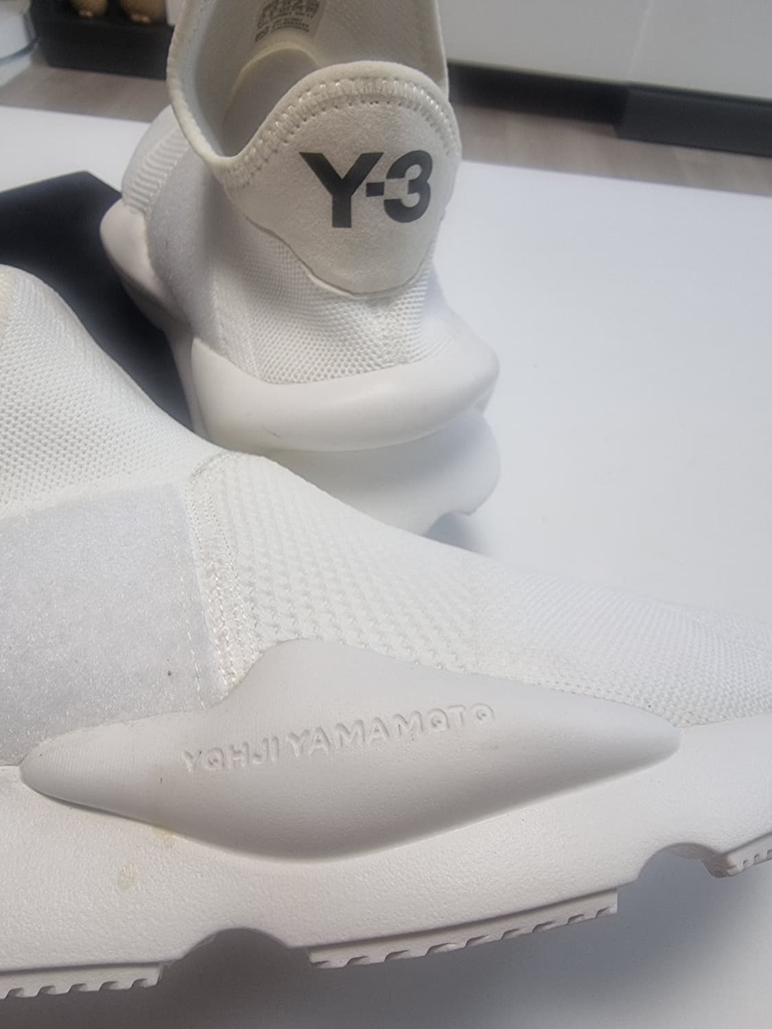 Y-3 요지 야마모토 화이트 스니커즈 상품이미지6