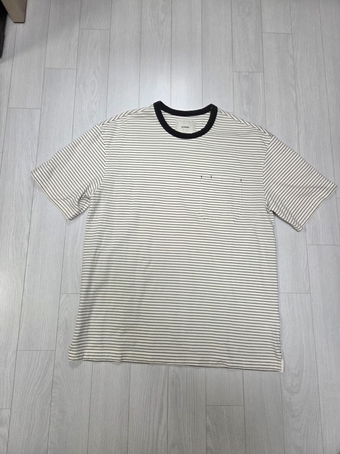 인더로우 스트라이프 크루넥 반팔 티셔츠 상품이미지2