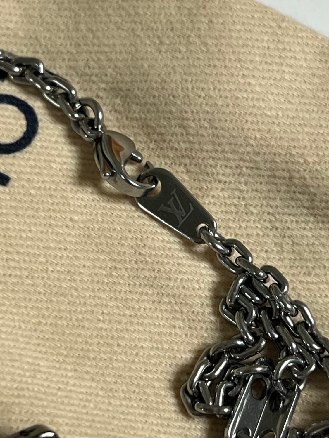 [정품] 루이비통 볼드 목걸이 상품이미지4