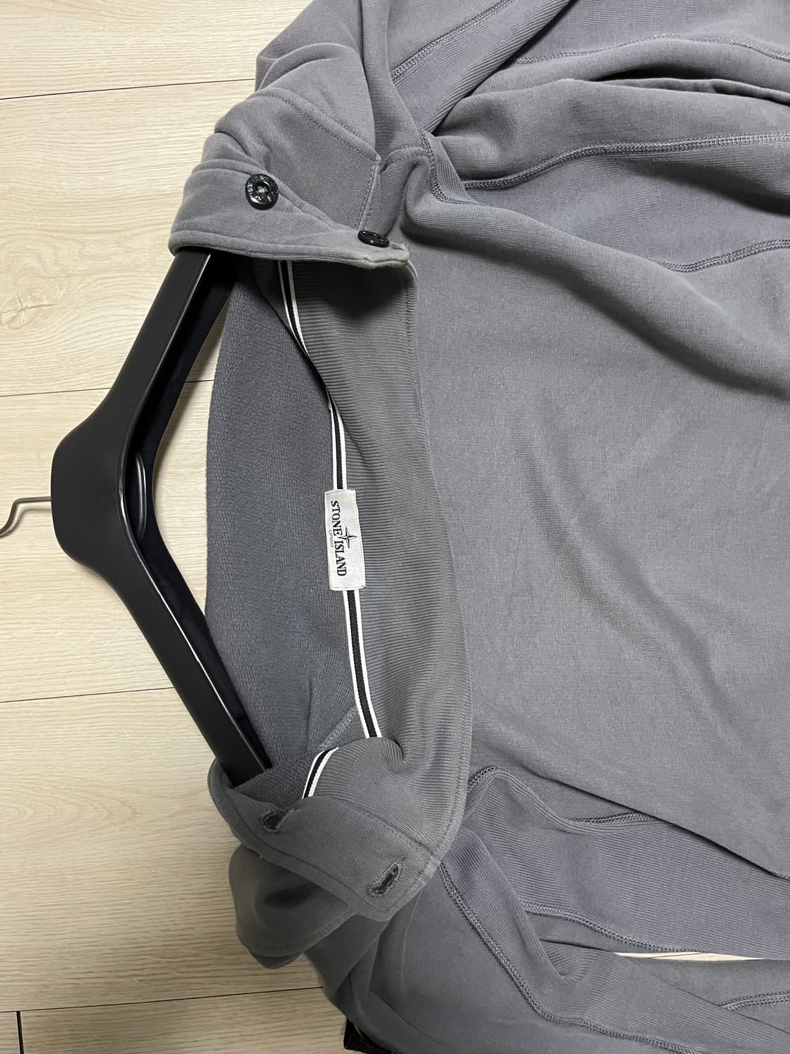 스톤아일랜드 와펜 버튼 집업 자켓 상품이미지9