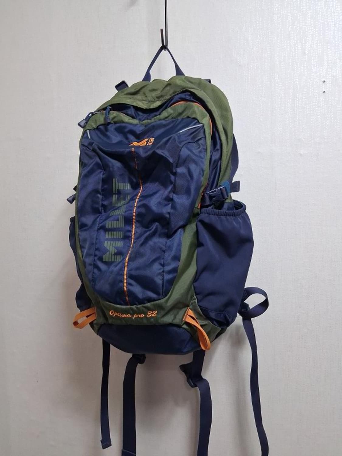 MILLET 밀레 32 L등산 배낭 컨디션최고

국내 밀레정품 32L짜리 상품이미지1