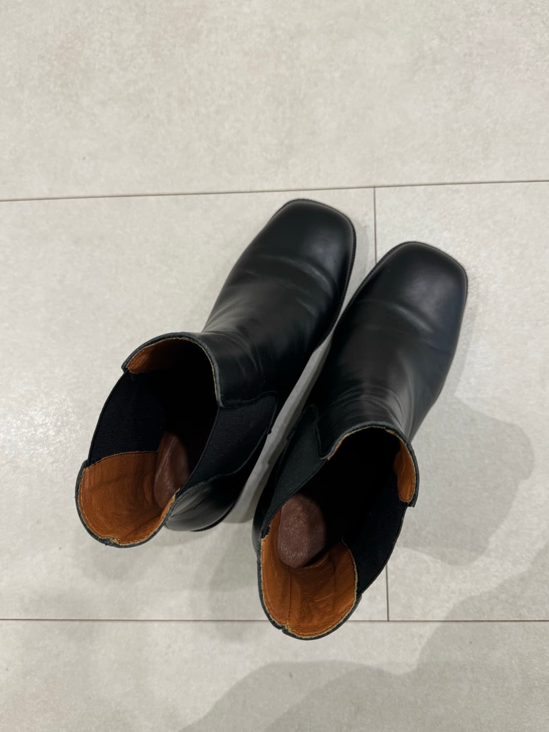 마뗑킴 가죽 첼시 부츠 245 / 소가죽 레더 부츠 상품이미지2