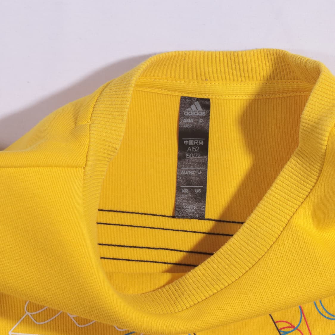 아디다스 프린팅 맨투맨 B22 상품이미지2