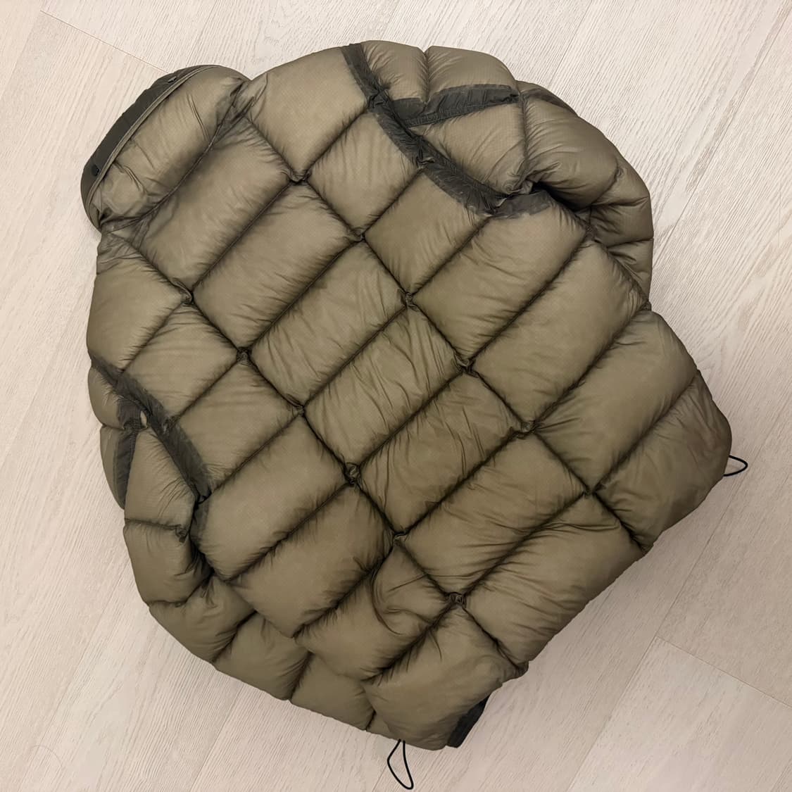 CP컴퍼니 dd쉘 빈티지 카키 베이지 24fw 논후드 상품이미지2