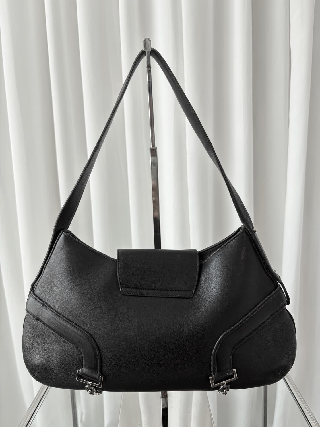 페라가모 간치니 체인 숄더백 상품이미지4