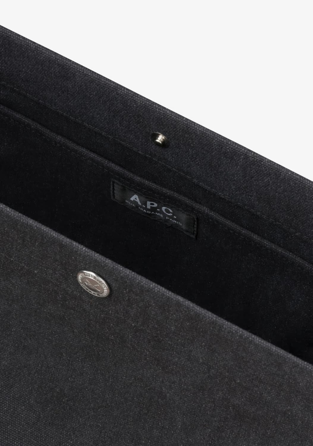 (새상품60%할인)APC 아페쎄 정품 남녀공용 저널 숄더백 블랙 상품이미지5