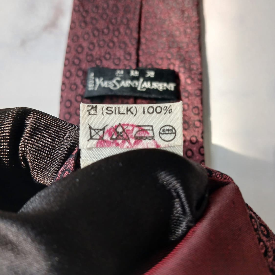 입생로랑 실크 와인 도트 패턴 넥타이 8.1cm A+~A등급 E754 상품이미지9