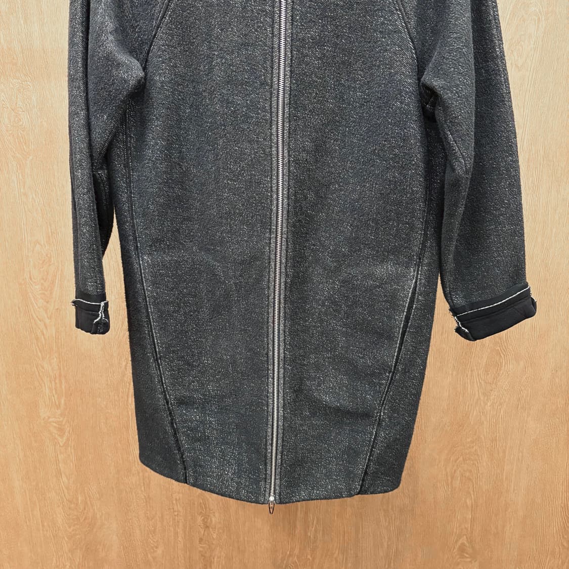 알렉산더 왕 롱 후드 코트 투웨어 집업 소매 롤업 디테일 루즈핏 차콜 상품이미지5