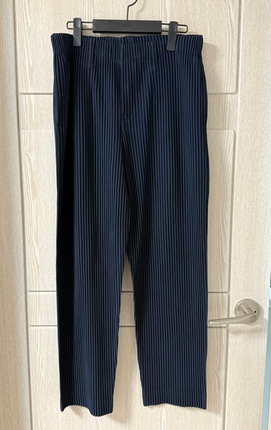 옴므플리세 스트레이트 팬츠 JF450 상품이미지1