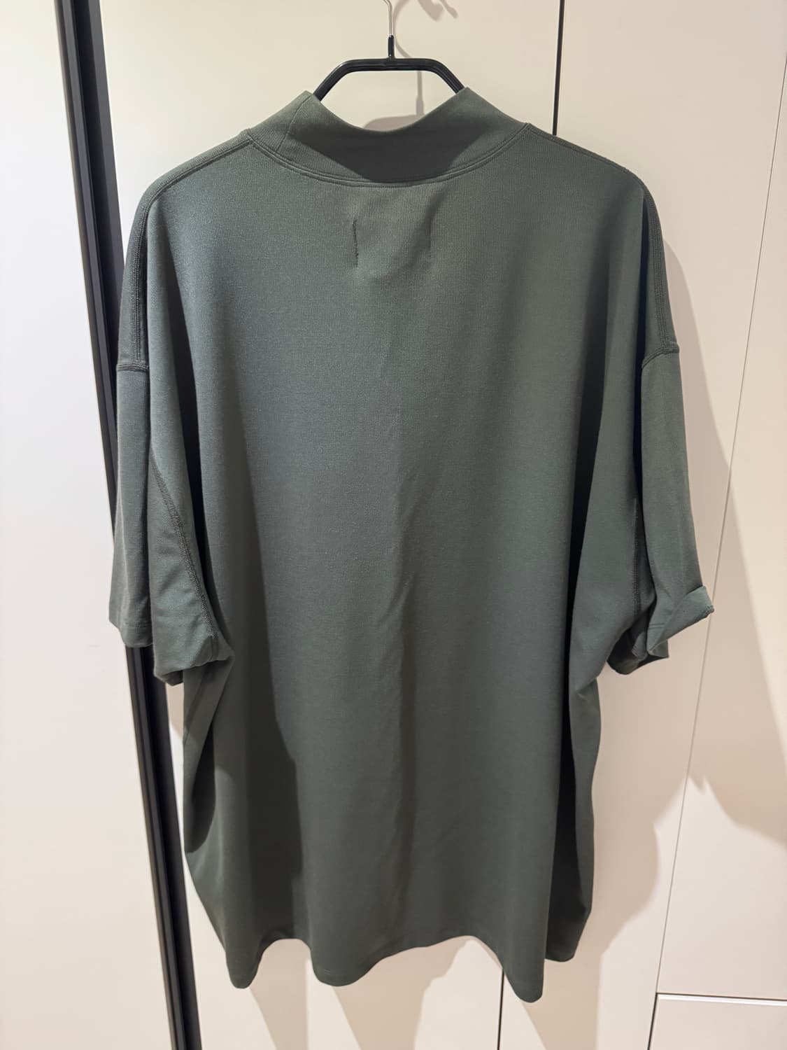 요코사카모토) 24ss 카키 모크넥 티셔츠 3 상품이미지2